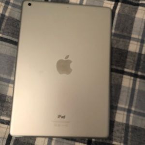 iPad Air $160